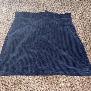 Navy blue skirt with pockets